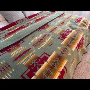 Pendleton Chief Joseph Sage Wool Blanket Queen size